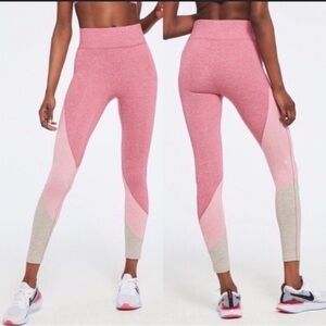 We over Me High-Waist Colorblock Performance Leggings Womens size small